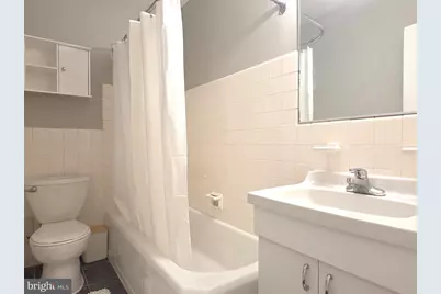 2601 Pennsylvania Avenue #827, Philadelphia, PA 19130 - Photo 7