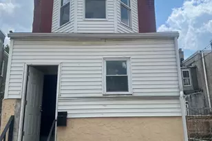2106 S Shields St, Philadelphia, PA 19142 - Photo 1