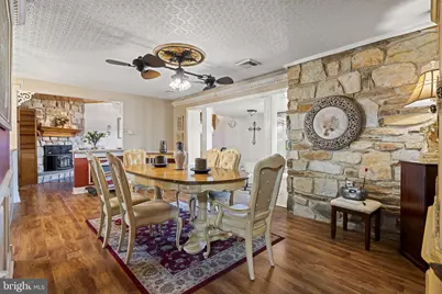 896 Pine Hill Rd, Philadelphia, PA 19115 - Photo 7