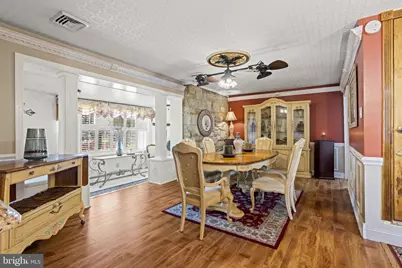 896 Pine Hill Rd, Philadelphia, PA 19115 - Photo 17