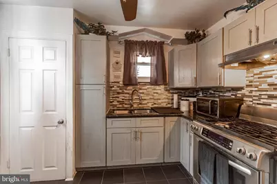 578 Rosalie Street #A, Philadelphia, PA 19120 - Photo 7
