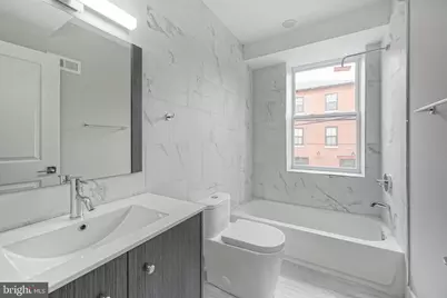 1070 N Front Street #B, Philadelphia, PA 19123 - Photo 9