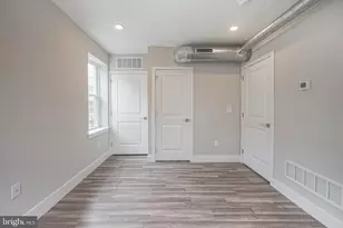 1070 N Front St, Philadelphia, PA 19123 - Photo 13
