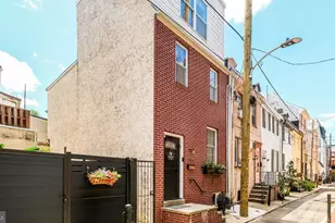602 Clymer St, Philadelphia, PA 19147 - Photo 1