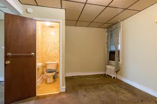 3825 Elsinore St, Philadelphia, PA 19124 - Photo 5