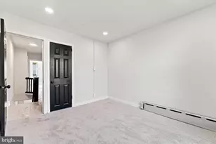 2217 Bonaffon St, Philadelphia, PA 19142 - Photo 15