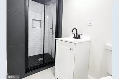 162 W Godfrey Avenue, Philadelphia, PA 19120 - Photo 17