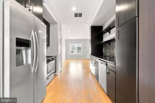 2022 Trenton Ave, Philadelphia, PA 19125 - Photo 11