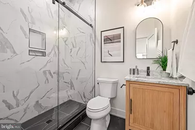 2319 Delancey Place #3F, Philadelphia, PA 19103 - Photo 7