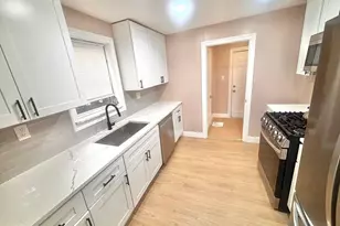 623 Fitzgerald St, Philadelphia, PA 19148 - Photo 9
