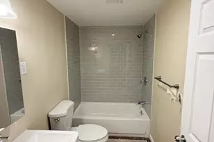 709 S Warnock St, Philadelphia, PA 19147 - Photo 9