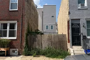 1933 Mountain St, Philadelphia, PA 19145 - Photo 3