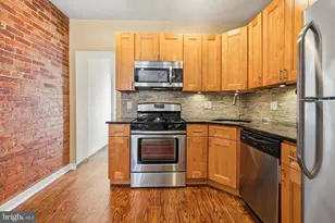 2663 Martha St, Philadelphia, PA 19125 - Photo 9