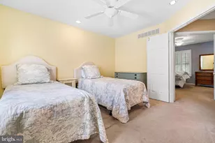 8708 Prospect Ave, Philadelphia, PA 19118 - Photo 19