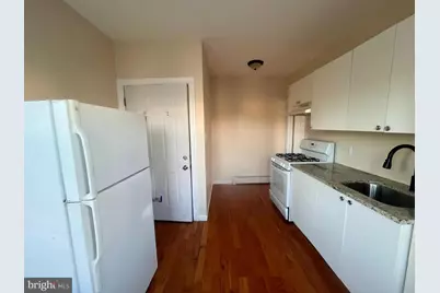 3901 Folsom Street #2R, Philadelphia, PA 19104 - Photo 5