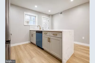 2251 S Hicks Street, Philadelphia, PA 19145 - Photo 5
