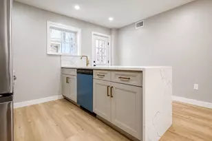 2251 S Hicks St, Philadelphia, PA 19145 - Photo 5