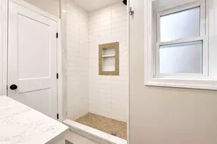 2251 S Hicks St, Philadelphia, PA 19145 - Photo 11