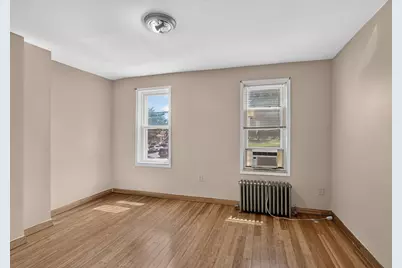 2304 S 6th Street, Philadelphia, PA 19148 - Photo 9