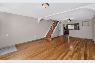 2304 S 6th Street, Philadelphia, PA 19148 - Photo 3