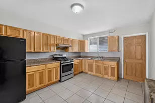 2304 S 6th St, Philadelphia, PA 19148 - Photo 7