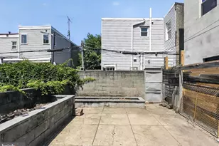 2304 S 6th St, Philadelphia, PA 19148 - Photo 15