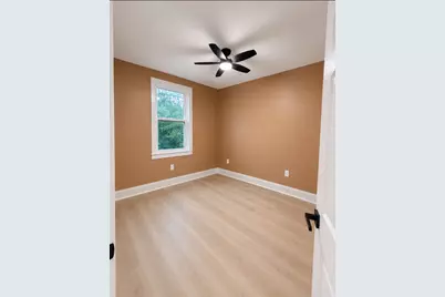 2534 Bonaffon Street, Philadelphia, PA 19142 - Photo 19