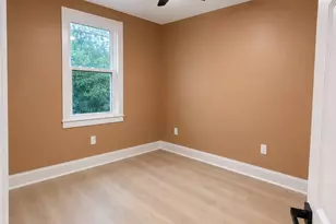 2534 Bonaffon St, Philadelphia, PA 19142 - Photo 19
