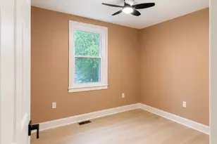 2534 Bonaffon St, Philadelphia, PA 19142 - Photo 21