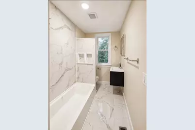 2534 Bonaffon Street, Philadelphia, PA 19142 - Photo 15