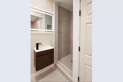 2534 Bonaffon Street, Philadelphia, PA 19142 - Photo 27