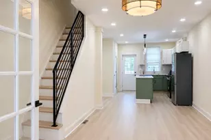 2534 Bonaffon St, Philadelphia, PA 19142 - Photo 7