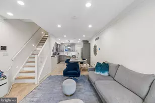 2045 St Albans St, Philadelphia, PA 19146 - Photo 5
