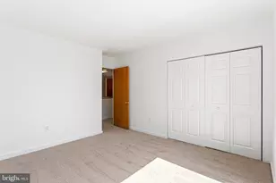 341 S 5th St, Philadelphia, PA 19106 - Photo 31