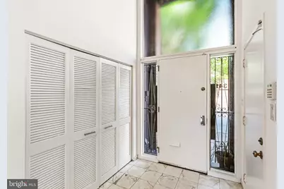 341 S 5th Street, Philadelphia, PA 19106 - Photo 3