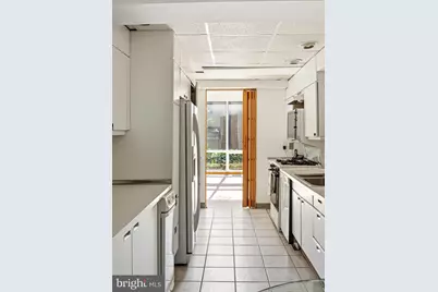 341 S 5th Street, Philadelphia, PA 19106 - Photo 15