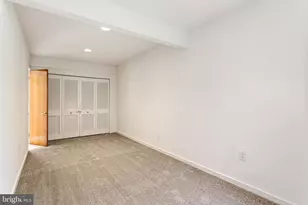 341 S 5th St, Philadelphia, PA 19106 - Photo 35