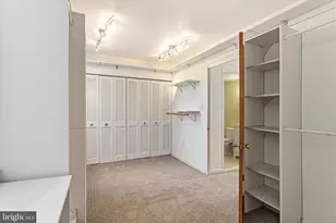 341 S 5th St, Philadelphia, PA 19106 - Photo 39