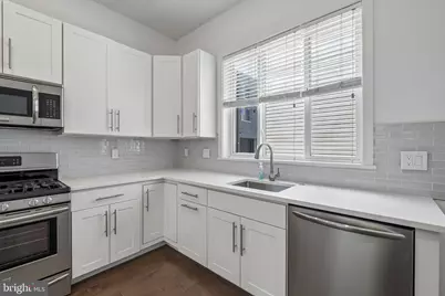 1136 S 26th Street, Philadelphia, PA 19146 - Photo 9