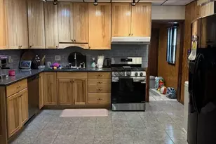 8072 Craig St, Philadelphia, PA 19136 - Photo 9