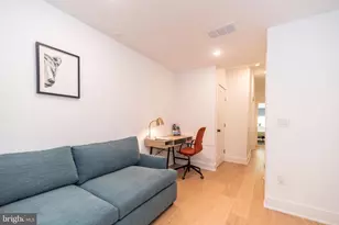 1613 Brown St, Philadelphia, PA 19130 - Photo 31