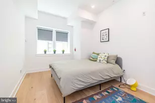 1613 Brown St, Philadelphia, PA 19130 - Photo 25