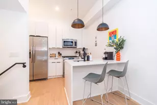 1613 Brown St, Philadelphia, PA 19130 - Photo 11