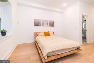 1613 Brown St, Philadelphia, PA 19130 - Photo 19