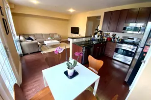 303 Admirals Way, Philadelphia, PA 19146 - Photo 11