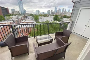 303 Admirals Way, Philadelphia, PA 19146 - Photo 13