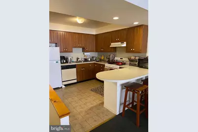 325 S Juniper Street #2ND FLOOR, Philadelphia, PA 19107 - Photo 3