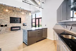 444 N 4th St, Philadelphia, PA 19123 - Photo 5