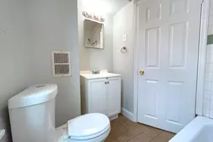 1528 S Hollywood St, Philadelphia, PA 19146 - Photo 9