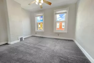 1528 S Hollywood St, Philadelphia, PA 19146 - Photo 11